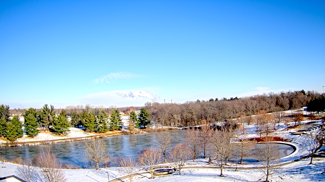 Thumbnail for current weather camera view from Lincoln Land Community College in Springfield, Illinois