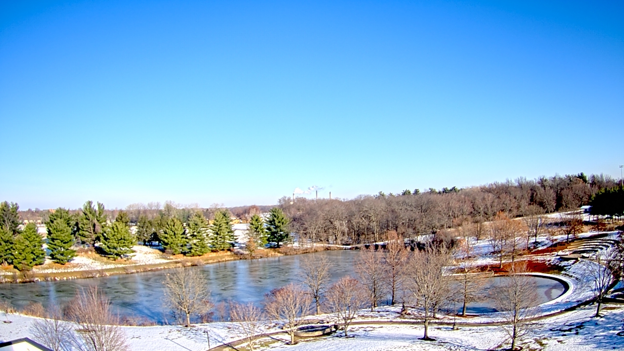 Thumbnail for current weather camera view from Lincoln Land Community College in Springfield, Illinois