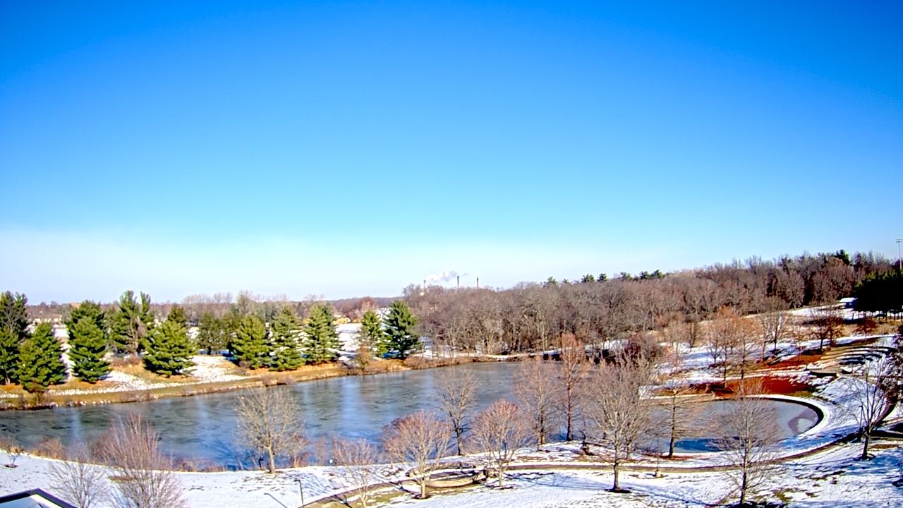 Thumbnail for current weather camera view from Lincoln Land Community College in Springfield, Illinois