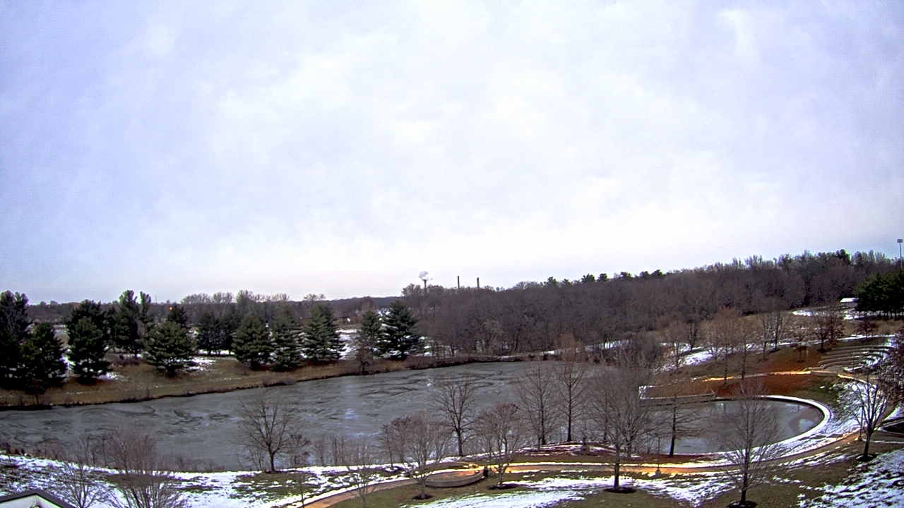 Thumbnail for current weather camera view from Lincoln Land Community College in Springfield, Illinois
