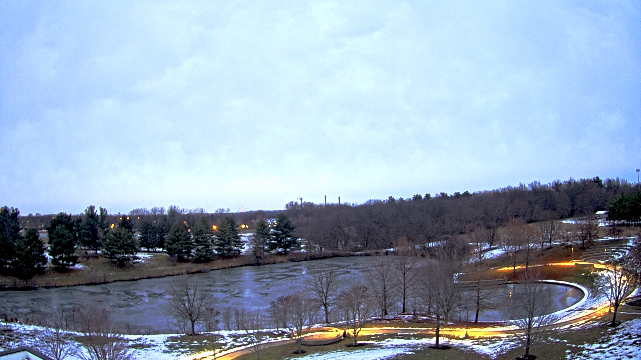 Thumbnail for current weather camera view from Lincoln Land Community College in Springfield, Illinois
