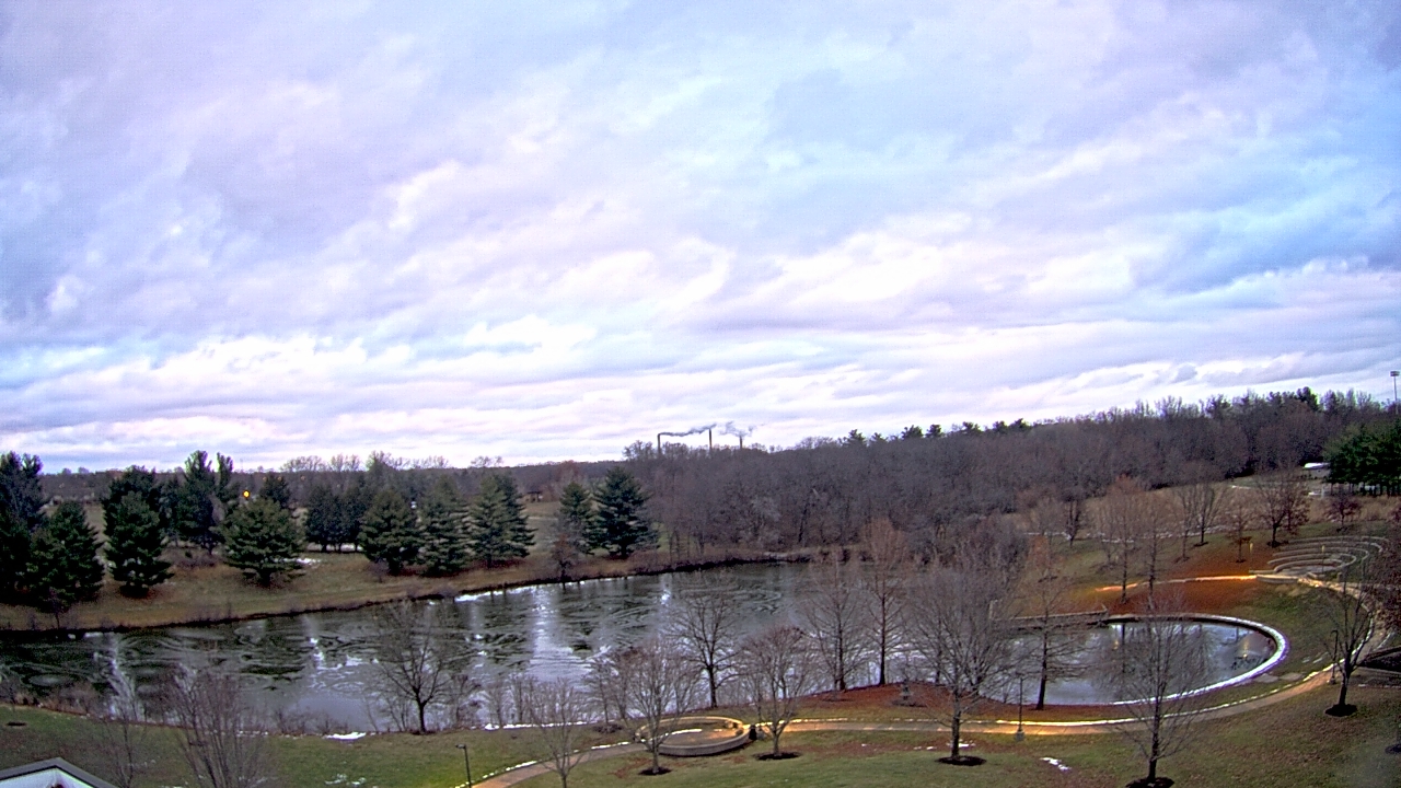 Thumbnail for current weather camera view from Lincoln Land Community College in Springfield, Illinois