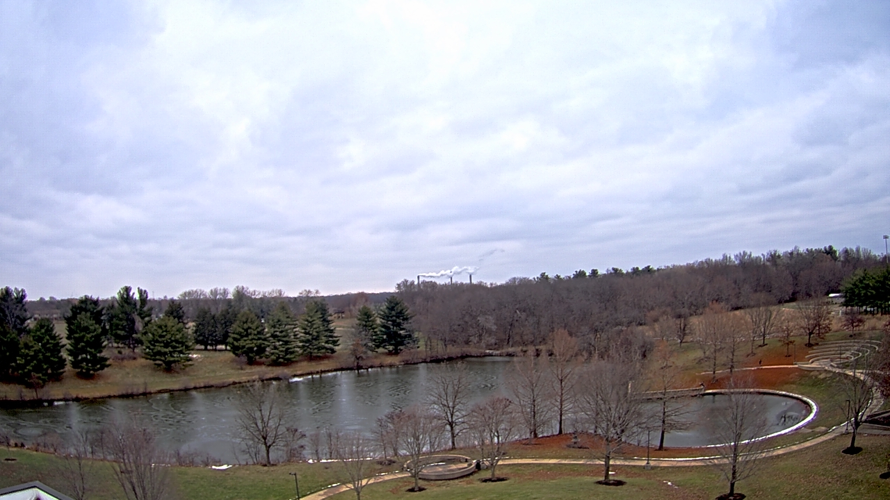 Thumbnail for current weather camera view from Lincoln Land Community College in Springfield, Illinois
