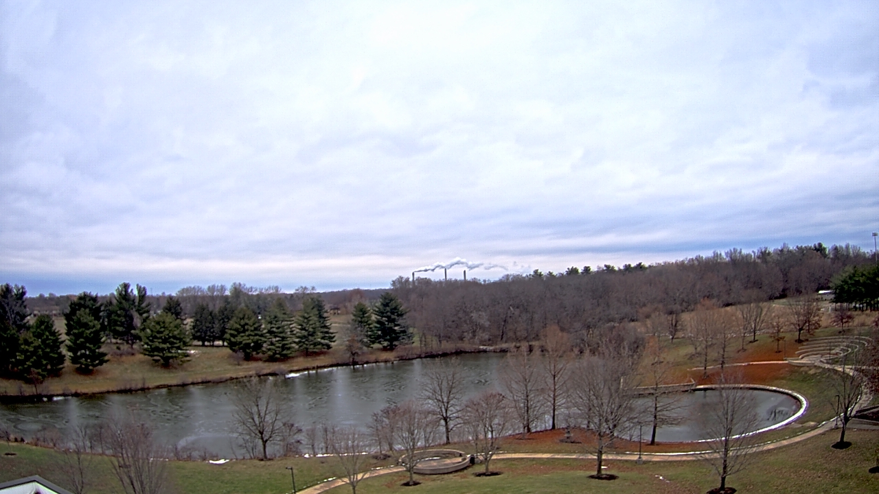 Thumbnail for current weather camera view from Lincoln Land Community College in Springfield, Illinois