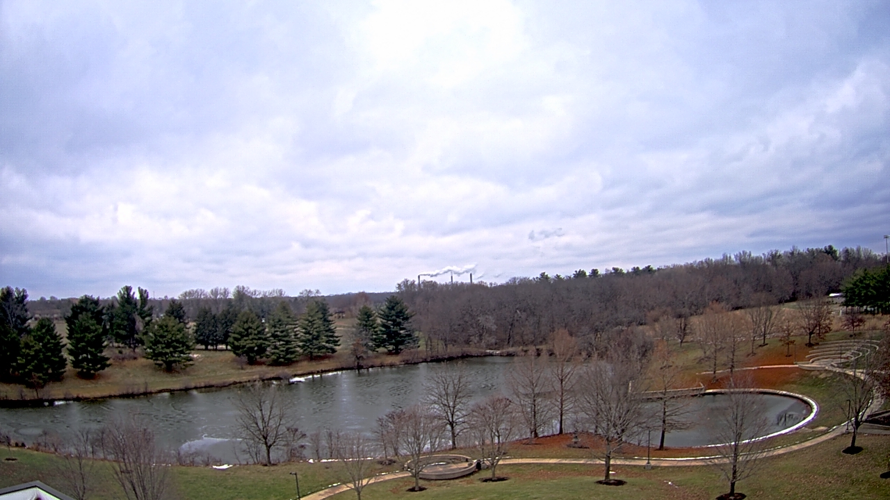 Thumbnail for current weather camera view from Lincoln Land Community College in Springfield, Illinois