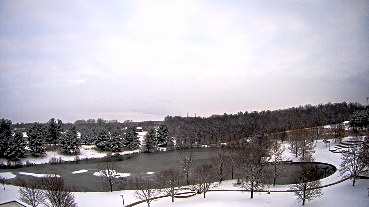 Thumbnail for current weather camera view from Lincoln Land Community College in Springfield, Illinois