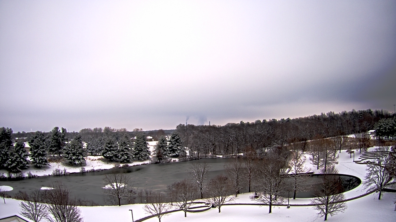 Thumbnail for current weather camera view from Lincoln Land Community College in Springfield, Illinois