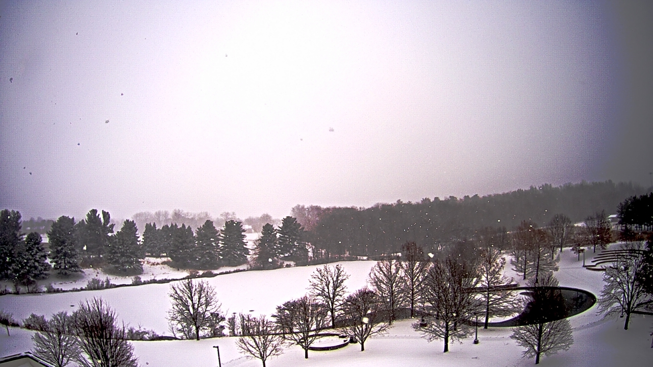 Thumbnail for current weather camera view from Lincoln Land Community College in Springfield, Illinois