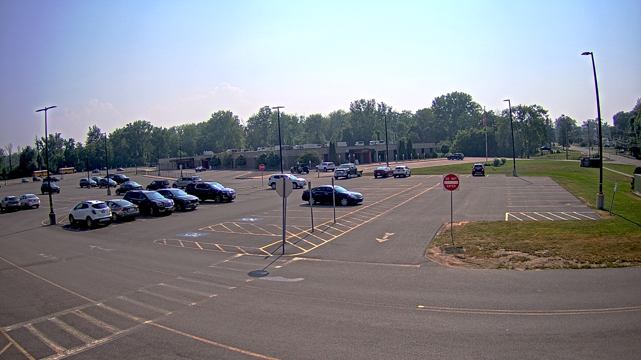 Thumbnail for current weather camera view from Monroe 2 Orleans BOCES in Spencerport, New York