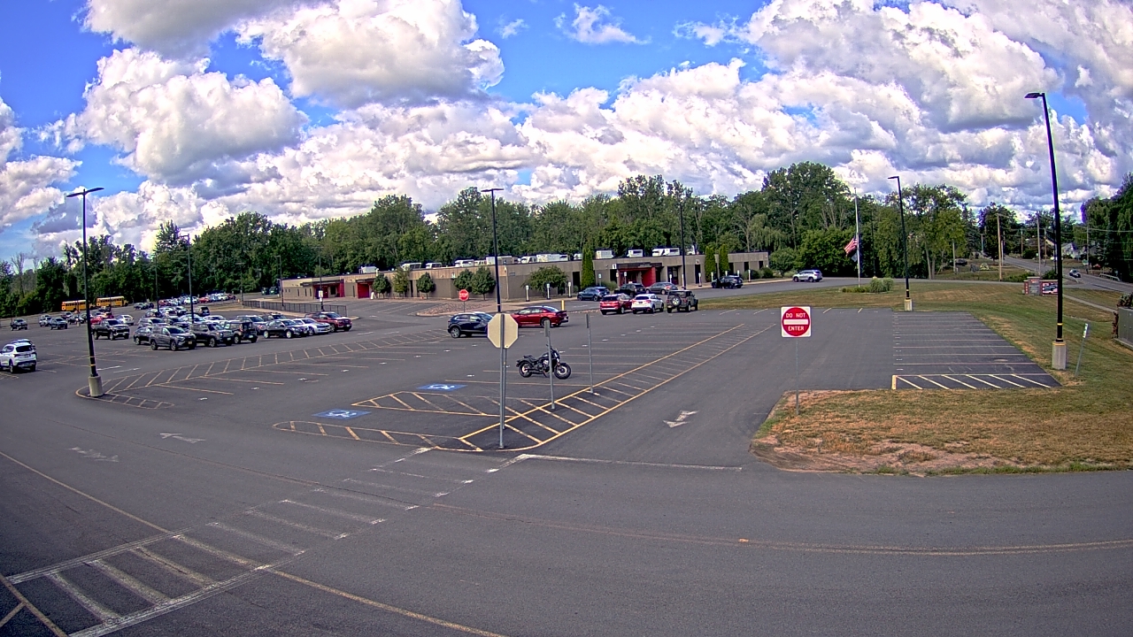 Thumbnail for current weather camera view from Monroe 2 Orleans BOCES in Spencerport, New York