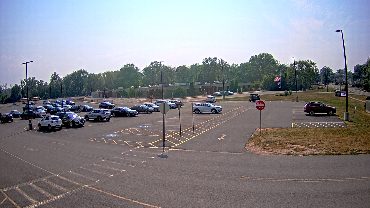 Thumbnail for current weather camera view from Monroe 2 Orleans BOCES in Spencerport, New York