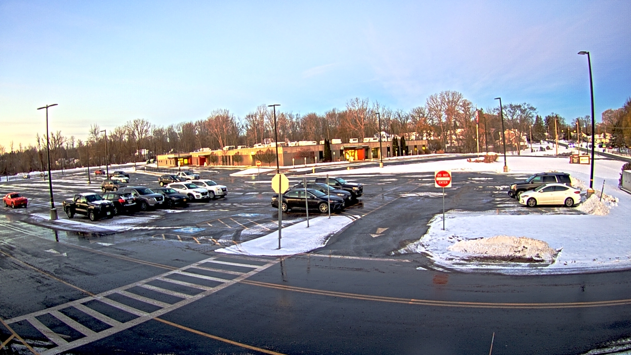 Thumbnail for current weather camera view from Monroe 2 Orleans BOCES in Spencerport, New York