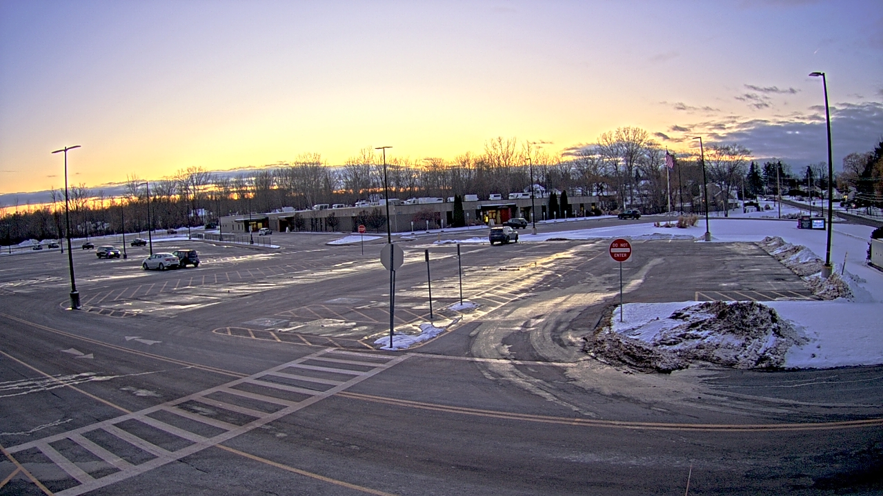 Thumbnail for current weather camera view from Monroe 2 Orleans BOCES in Spencerport, New York