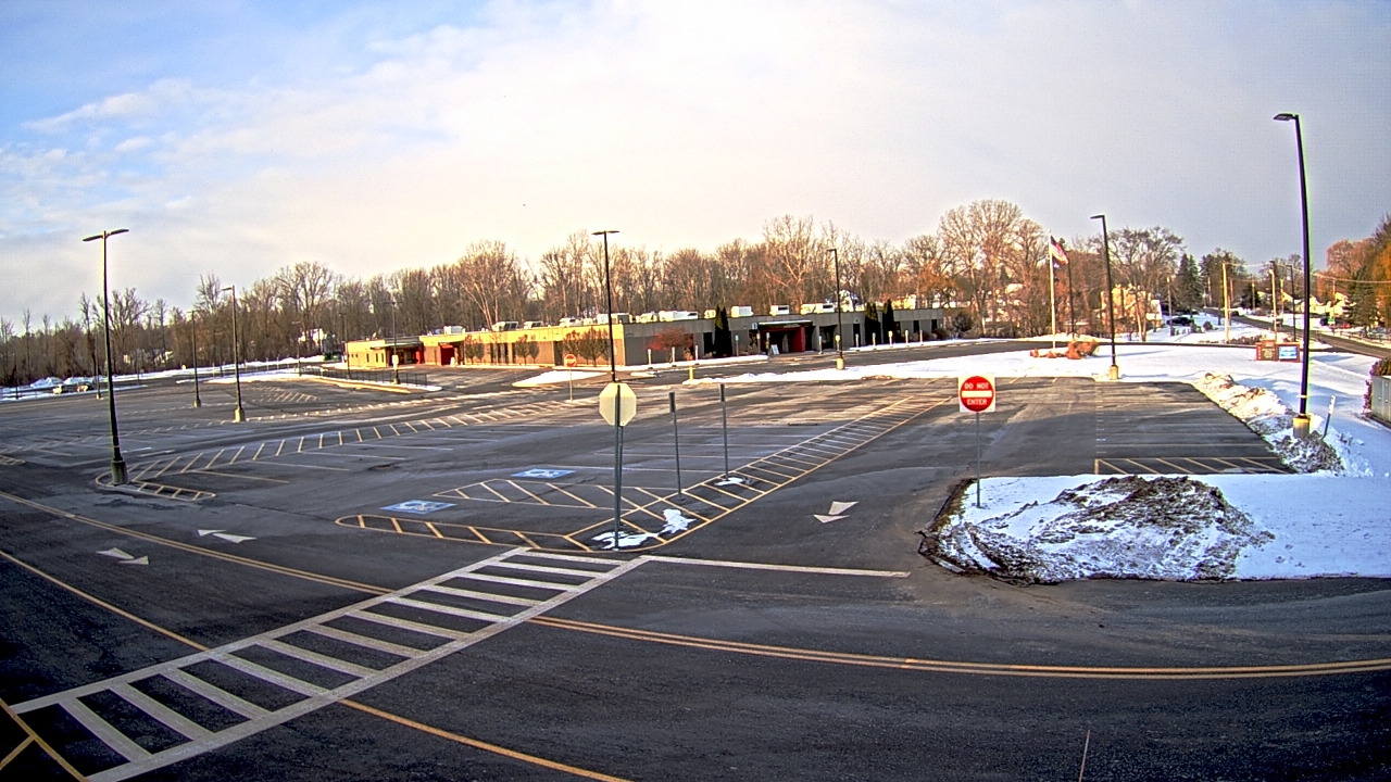 Thumbnail for current weather camera view from Monroe 2 Orleans BOCES in Spencerport, New York