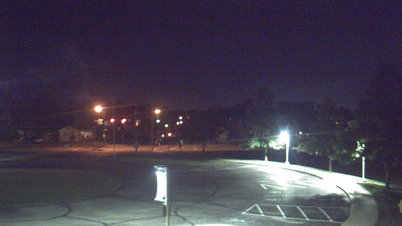 Thumbnail for current weather camera view from Lagonda ES in Springfield, Ohio