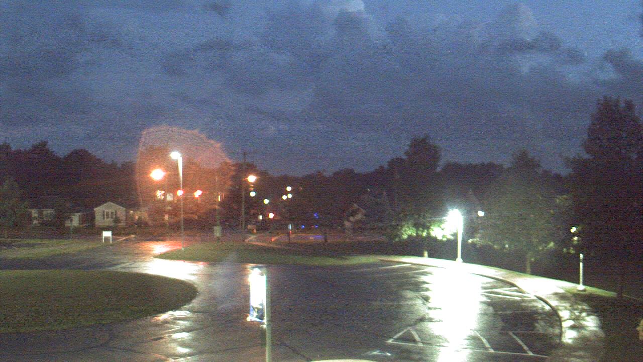 Thumbnail for current weather camera view from Lagonda ES in Springfield, Ohio