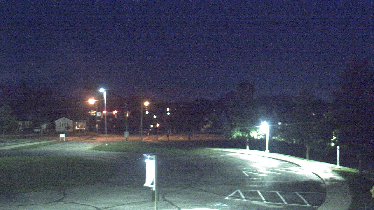 Thumbnail for current weather camera view from Lagonda ES in Springfield, Ohio