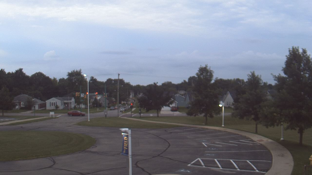 Thumbnail for current weather camera view from Lagonda ES in Springfield, Ohio