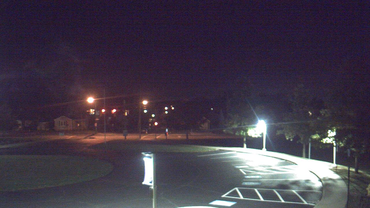 Thumbnail for current weather camera view from Lagonda ES in Springfield, Ohio