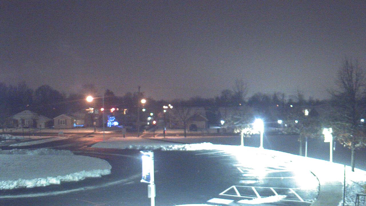 Thumbnail for current weather camera view from Lagonda ES in Springfield, Ohio