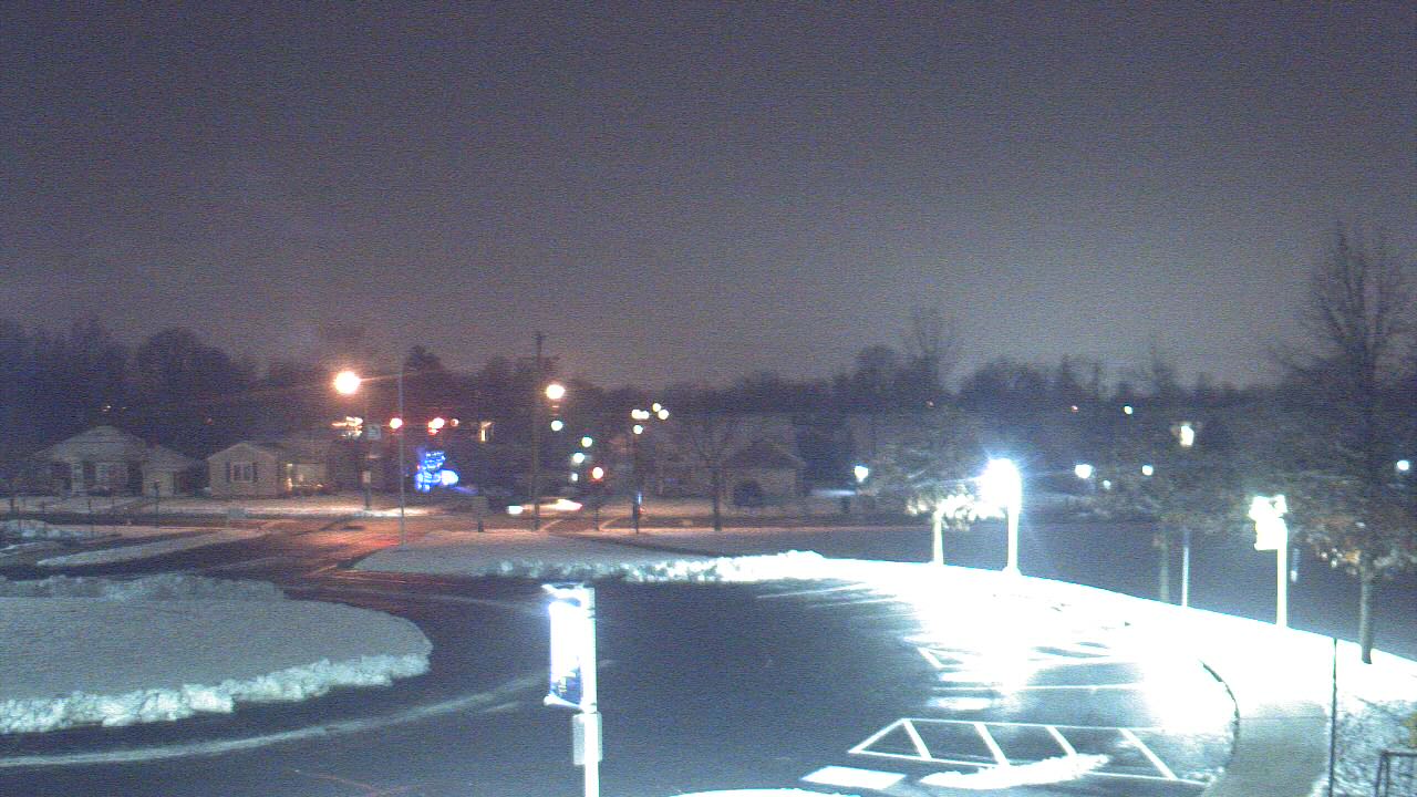 Thumbnail for current weather camera view from Lagonda ES in Springfield, Ohio