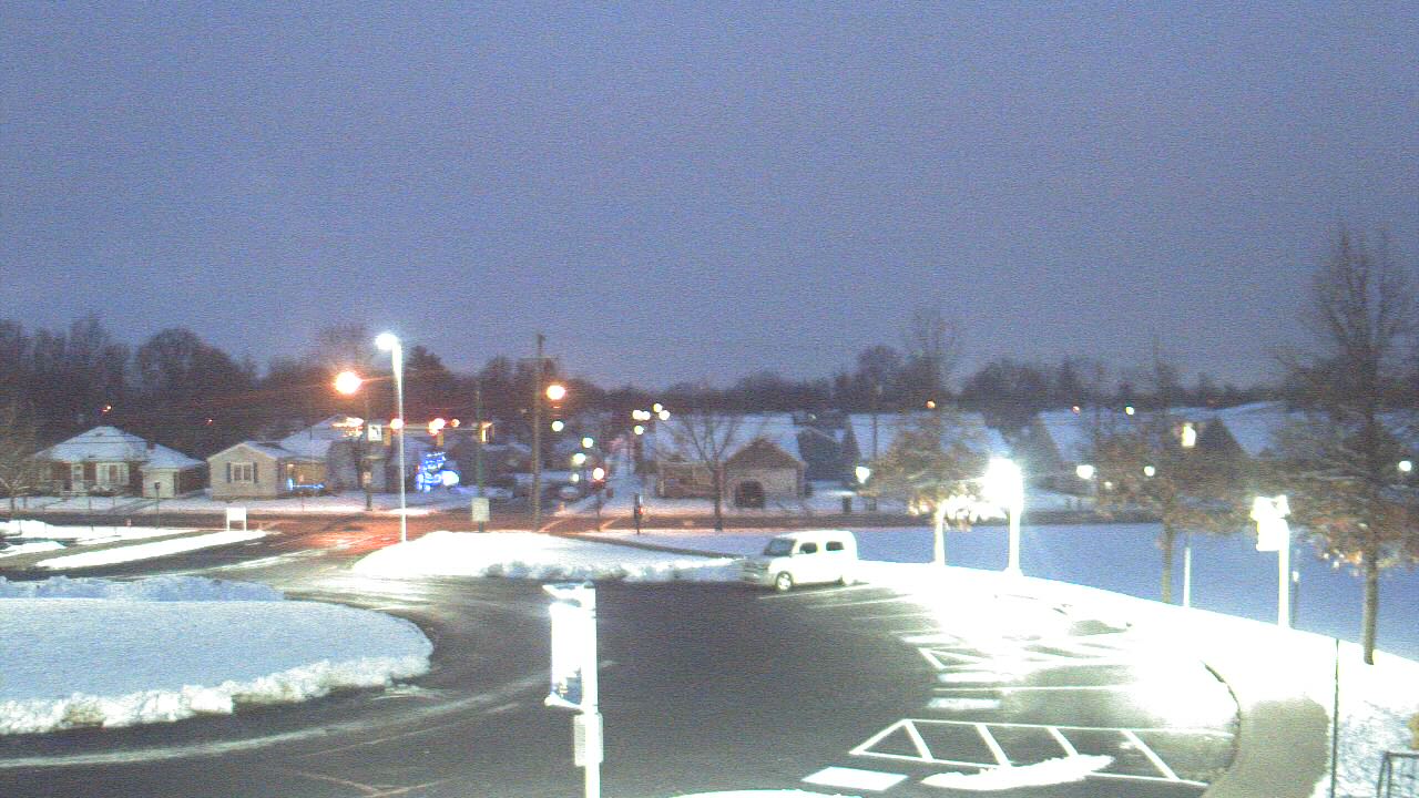 Thumbnail for current weather camera view from Lagonda ES in Springfield, Ohio