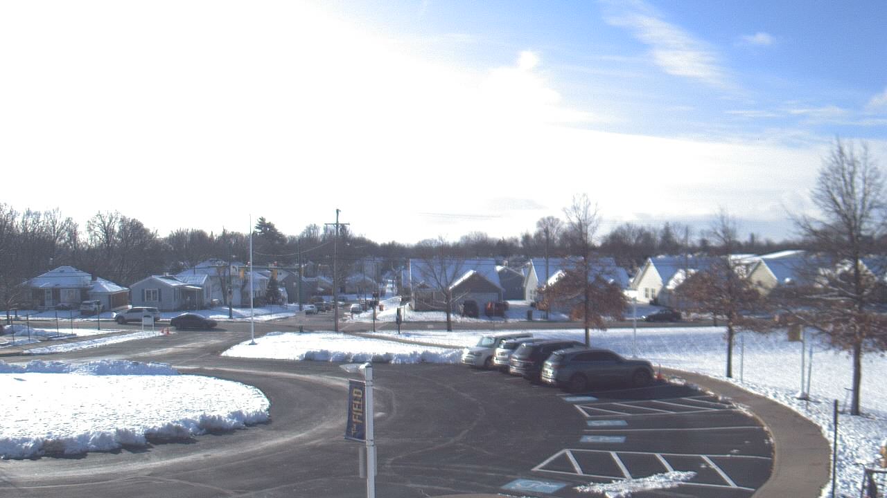 Thumbnail for current weather camera view from Lagonda ES in Springfield, Ohio