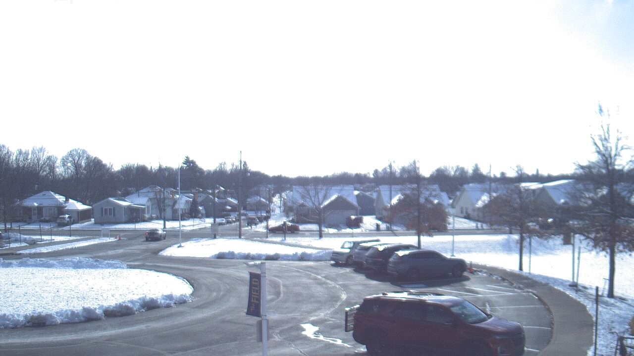 Thumbnail for current weather camera view from Lagonda ES in Springfield, Ohio