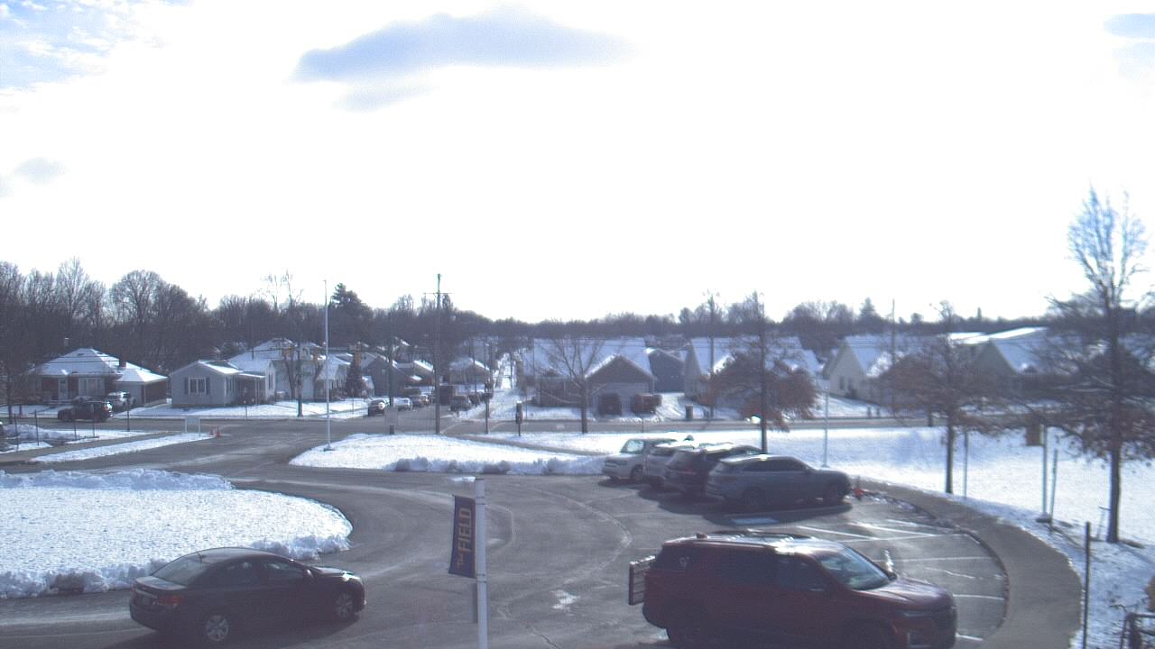 Thumbnail for current weather camera view from Lagonda ES in Springfield, Ohio