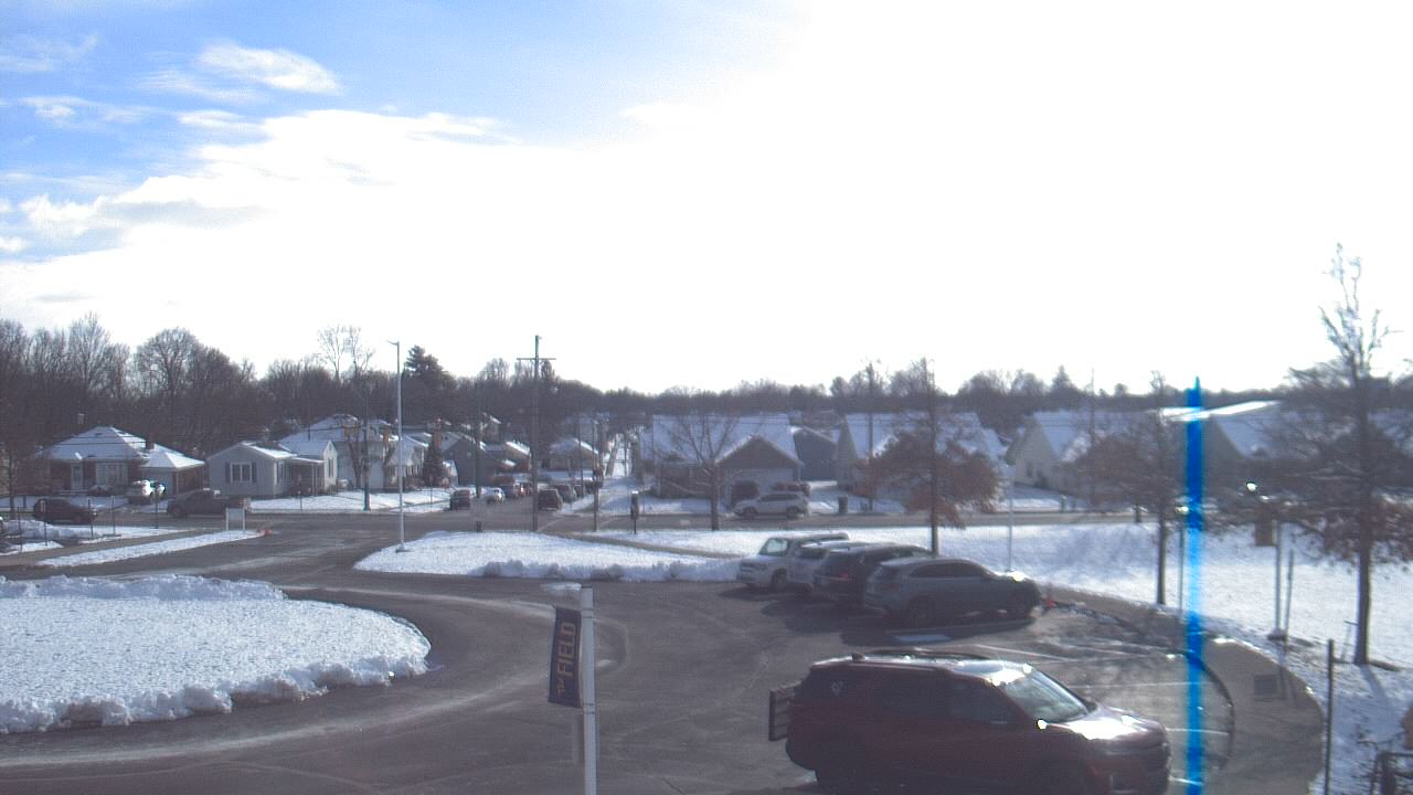 Thumbnail for current weather camera view from Lagonda ES in Springfield, Ohio