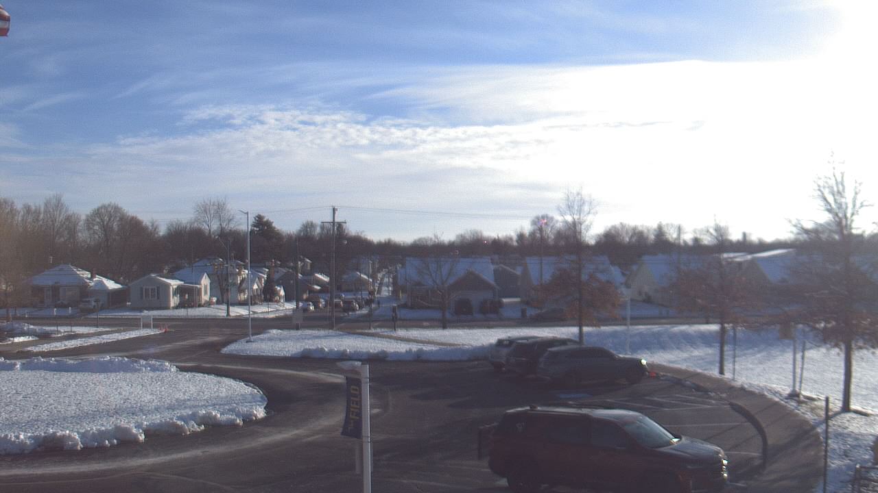 Thumbnail for current weather camera view from Lagonda ES in Springfield, Ohio