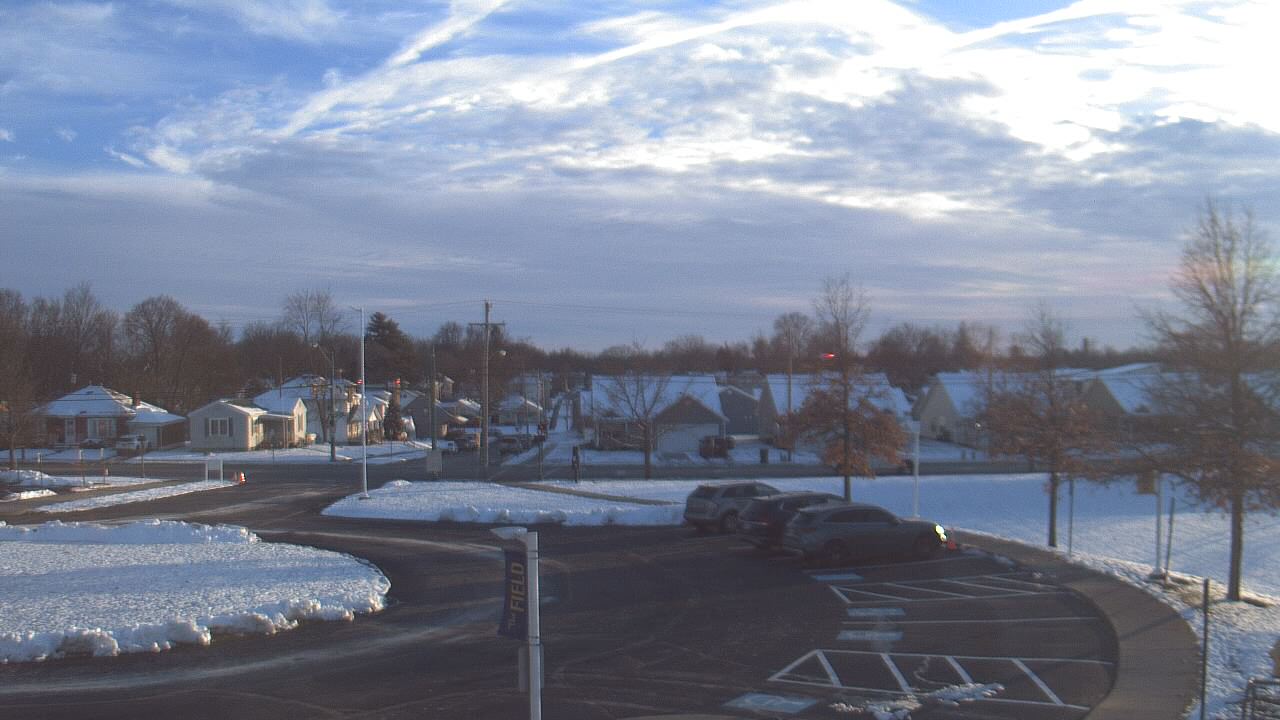 Thumbnail for current weather camera view from Lagonda ES in Springfield, Ohio
