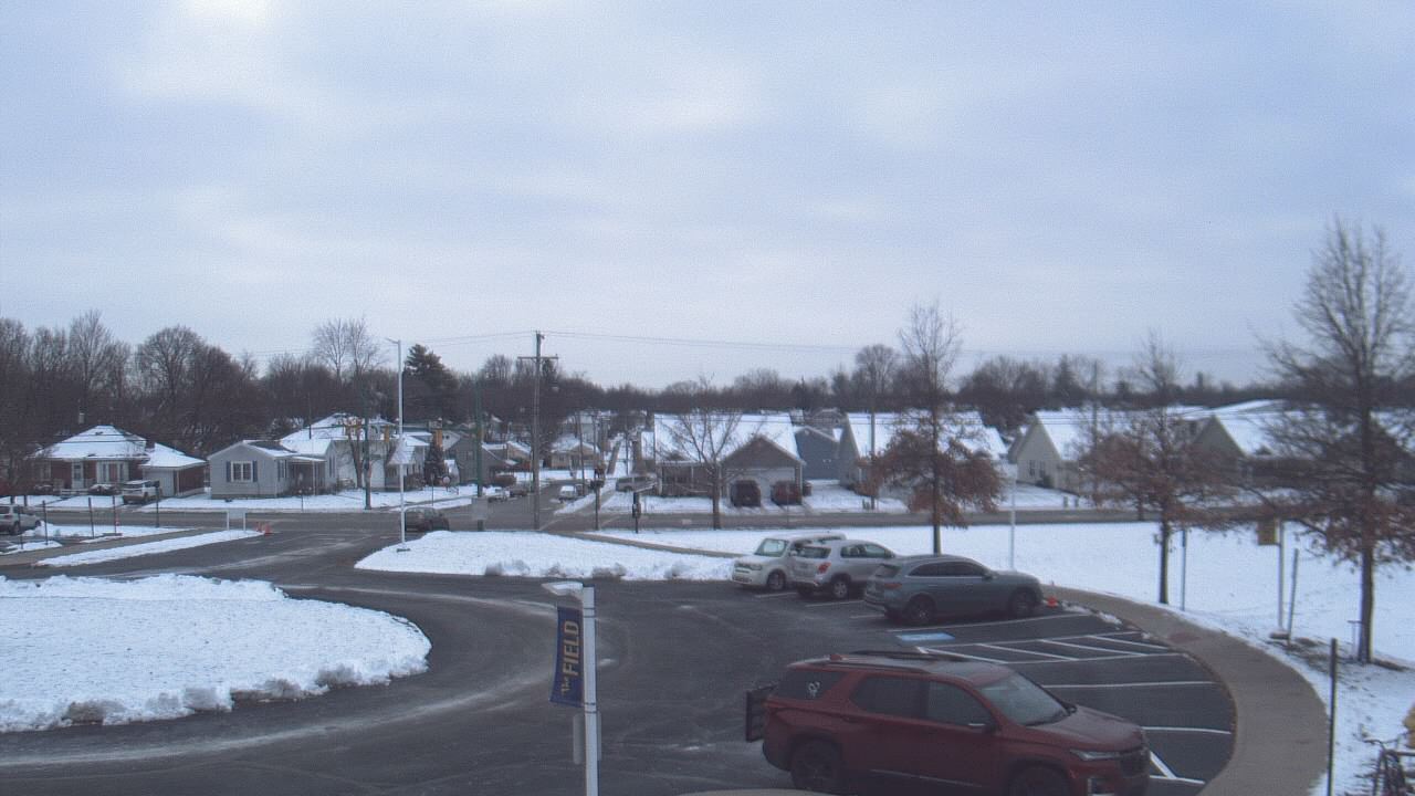 Thumbnail for current weather camera view from Lagonda ES in Springfield, Ohio