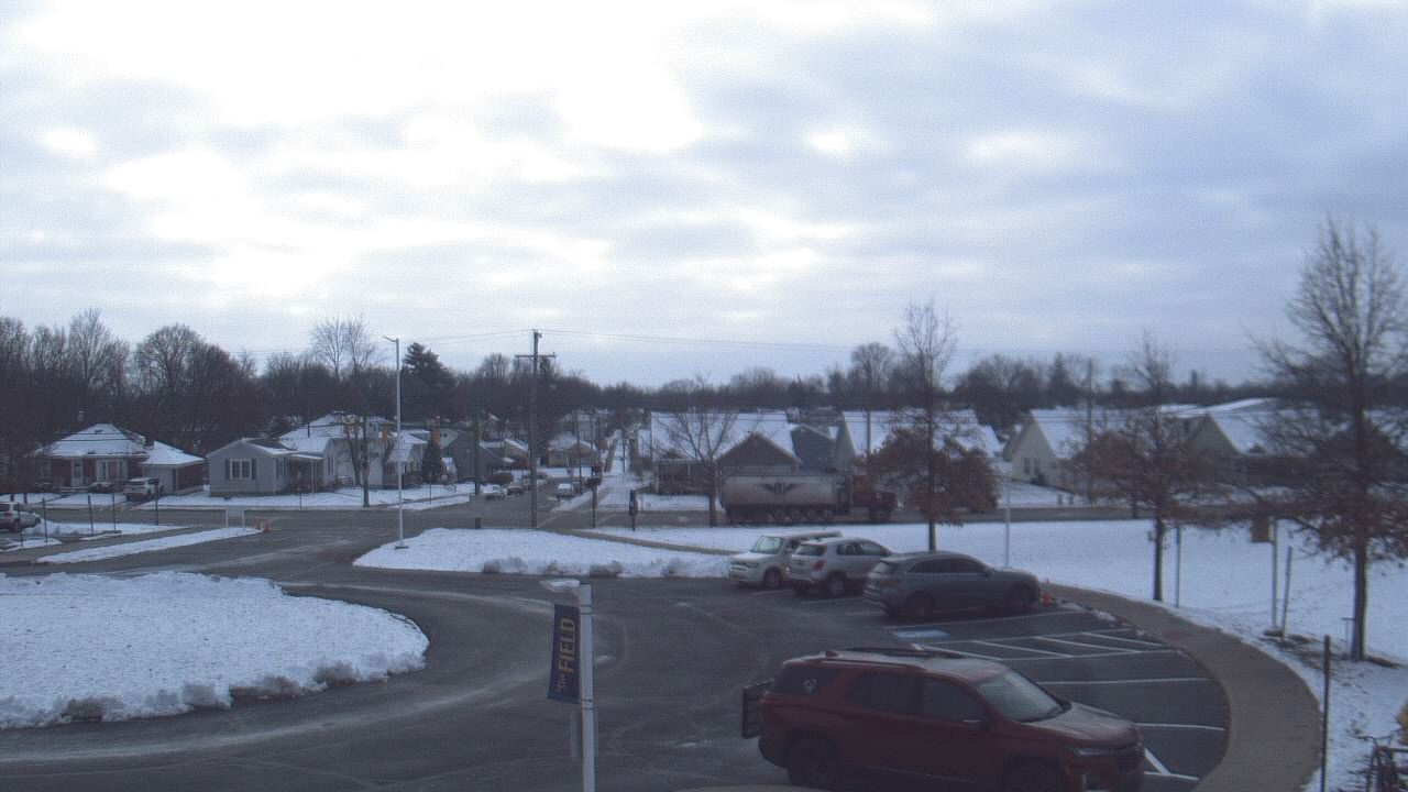 Thumbnail for current weather camera view from Lagonda ES in Springfield, Ohio