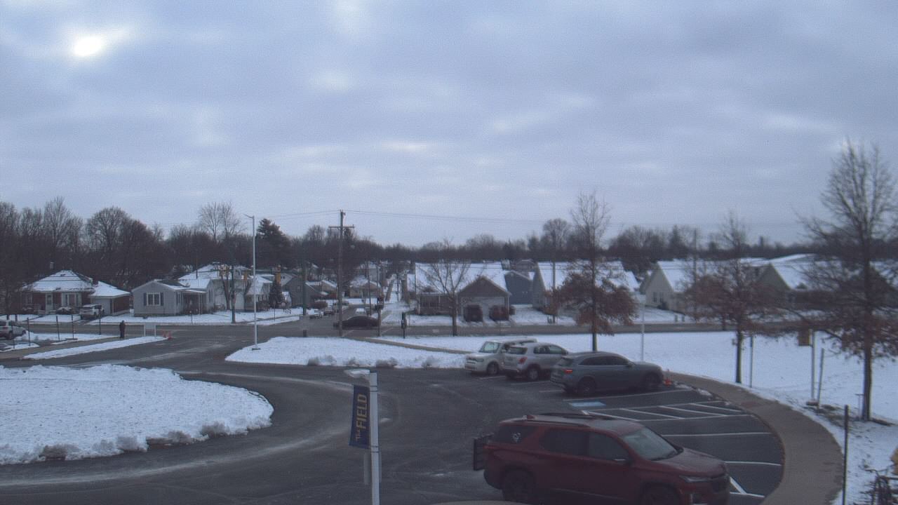 Thumbnail for current weather camera view from Lagonda ES in Springfield, Ohio
