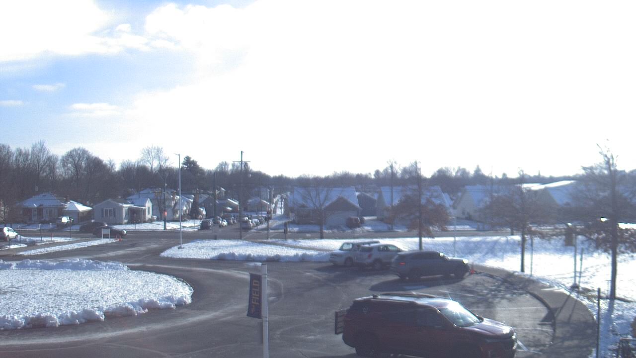 Thumbnail for current weather camera view from Lagonda ES in Springfield, Ohio