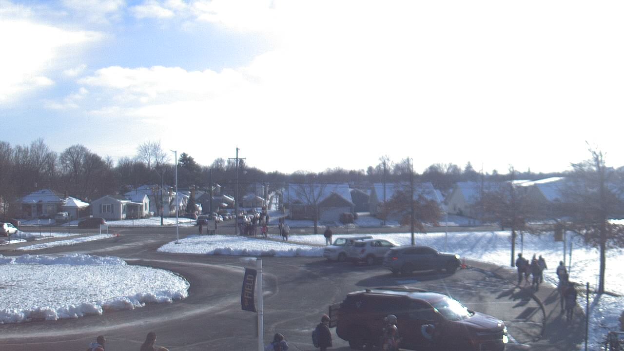 Thumbnail for current weather camera view from Lagonda ES in Springfield, Ohio