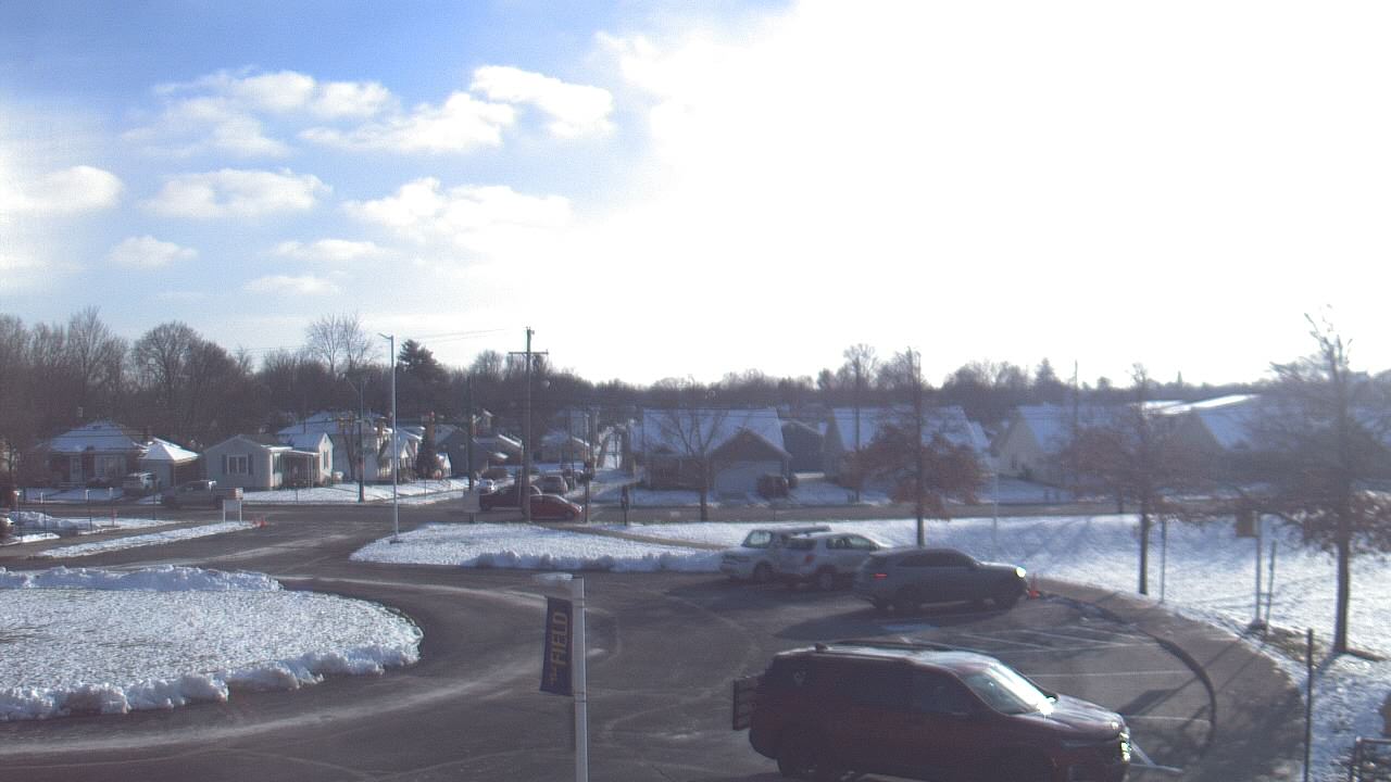 Thumbnail for current weather camera view from Lagonda ES in Springfield, Ohio