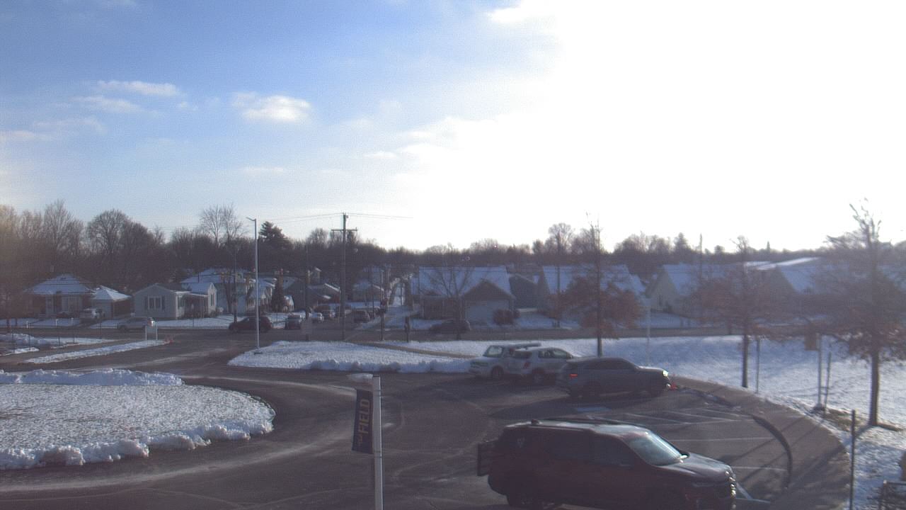 Thumbnail for current weather camera view from Lagonda ES in Springfield, Ohio