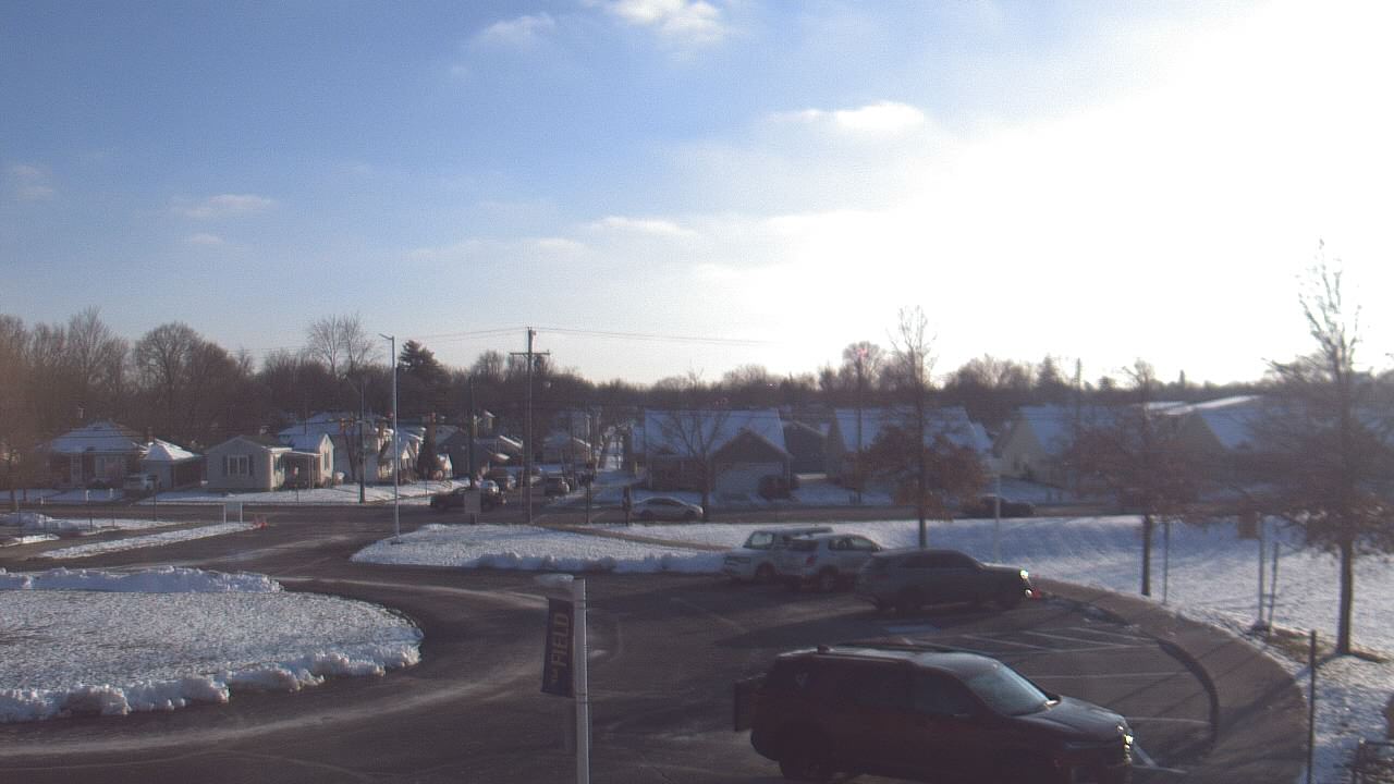 Thumbnail for current weather camera view from Lagonda ES in Springfield, Ohio