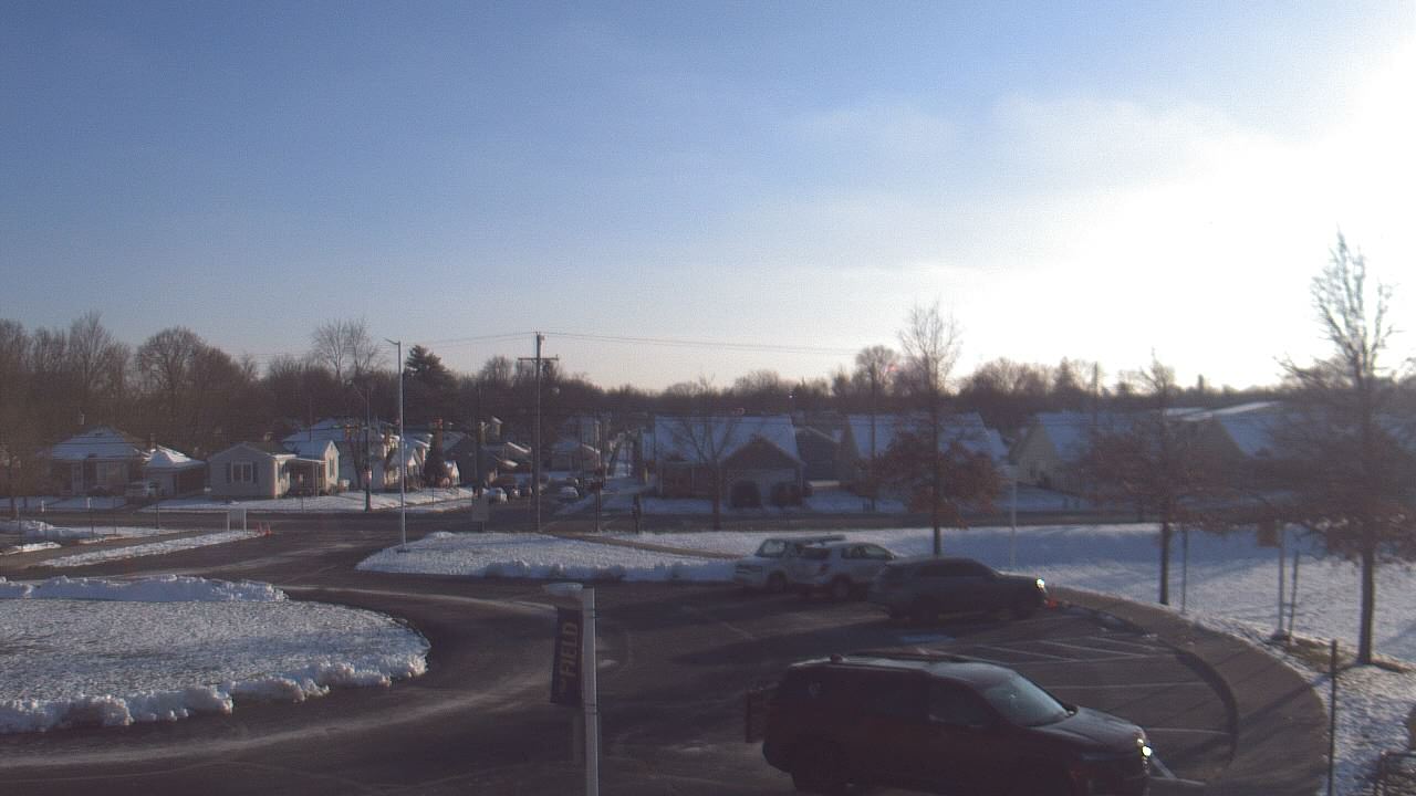 Thumbnail for current weather camera view from Lagonda ES in Springfield, Ohio