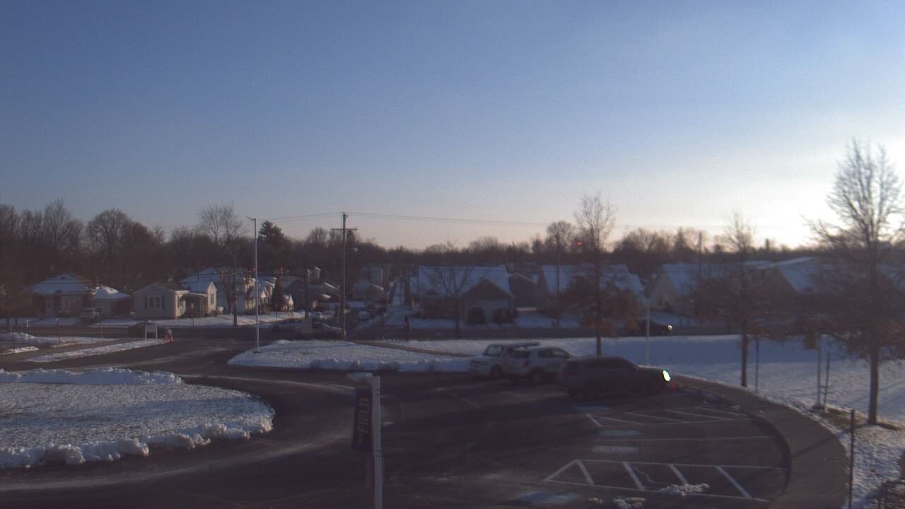 Thumbnail for current weather camera view from Lagonda ES in Springfield, Ohio