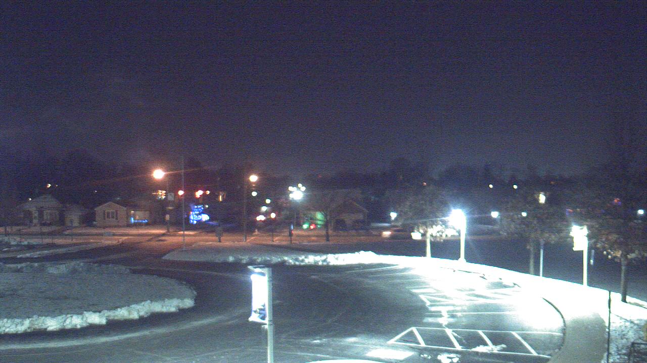 Thumbnail for current weather camera view from Lagonda ES in Springfield, Ohio