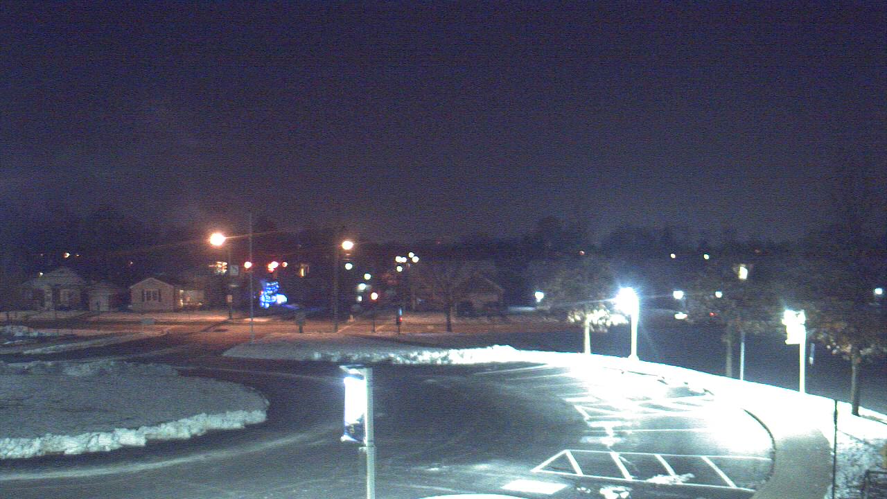 Thumbnail for current weather camera view from Lagonda ES in Springfield, Ohio