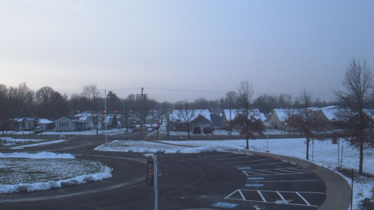 Thumbnail for current weather camera view from Lagonda ES in Springfield, Ohio