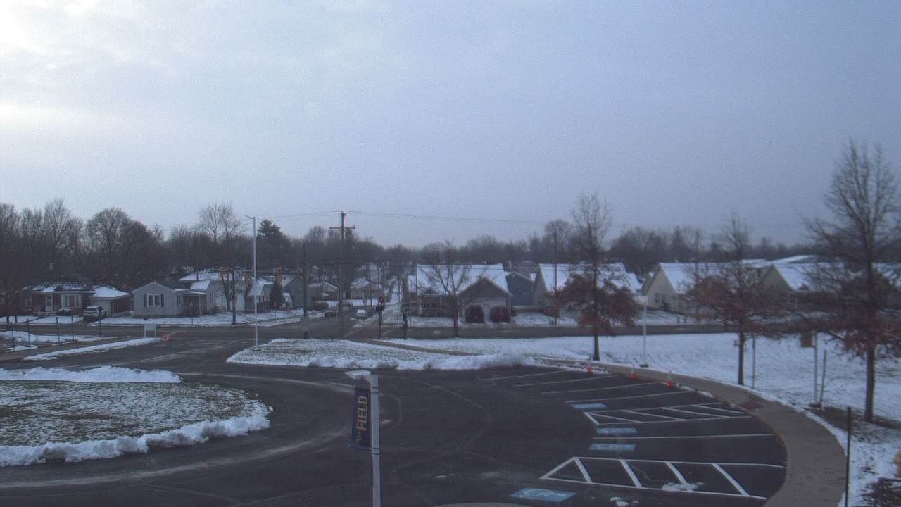 Thumbnail for current weather camera view from Lagonda ES in Springfield, Ohio