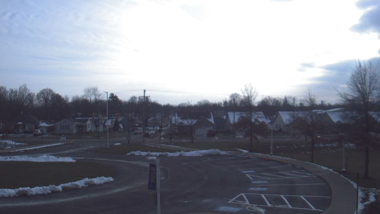Thumbnail for current weather camera view from Lagonda ES in Springfield, Ohio