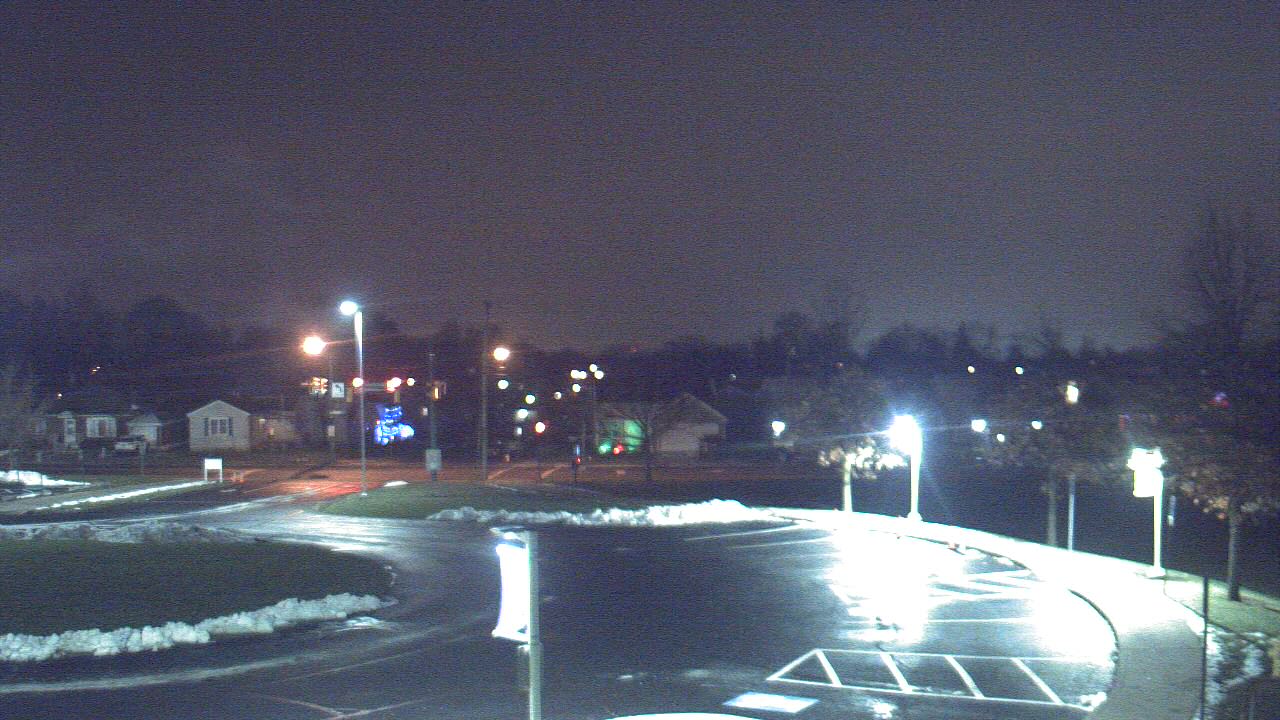 Thumbnail for current weather camera view from Lagonda ES in Springfield, Ohio