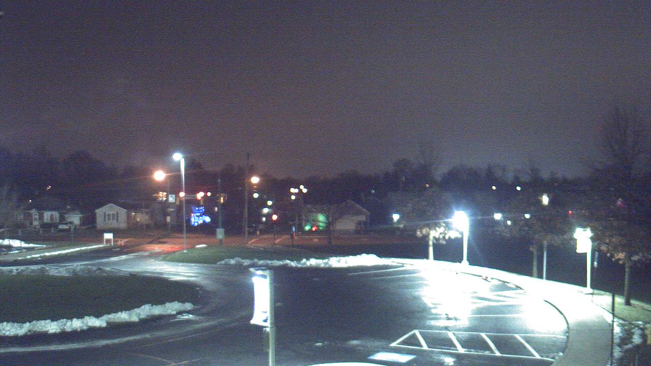 Thumbnail for current weather camera view from Lagonda ES in Springfield, Ohio