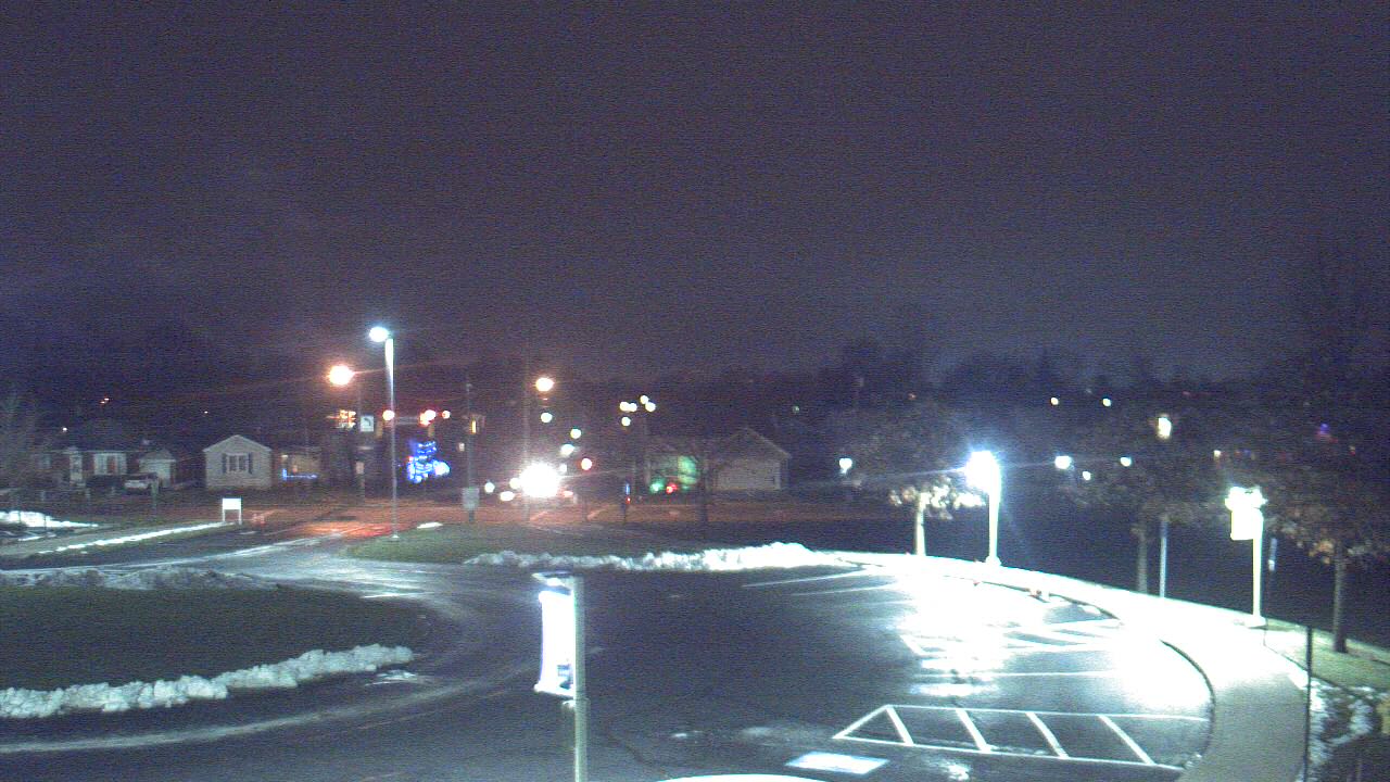 Thumbnail for current weather camera view from Lagonda ES in Springfield, Ohio